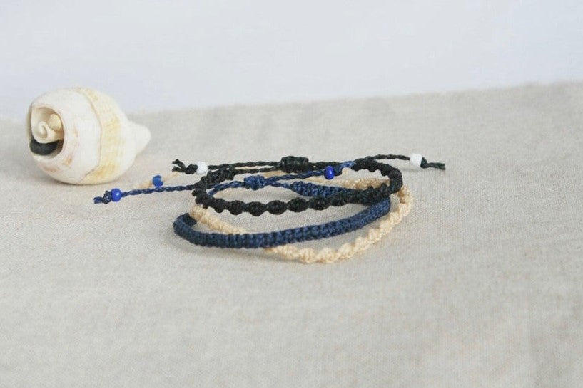 Midnight blue - Set of three macramé bracelets