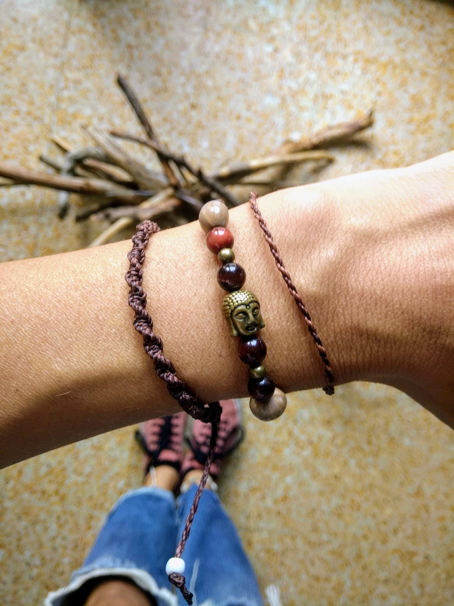 Buddha bracelet occhio di tigre rosso