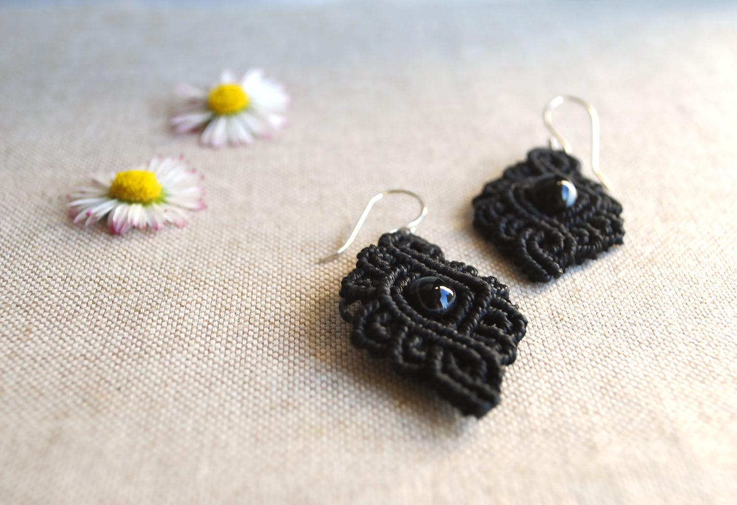 Ancient onyx lace earrings