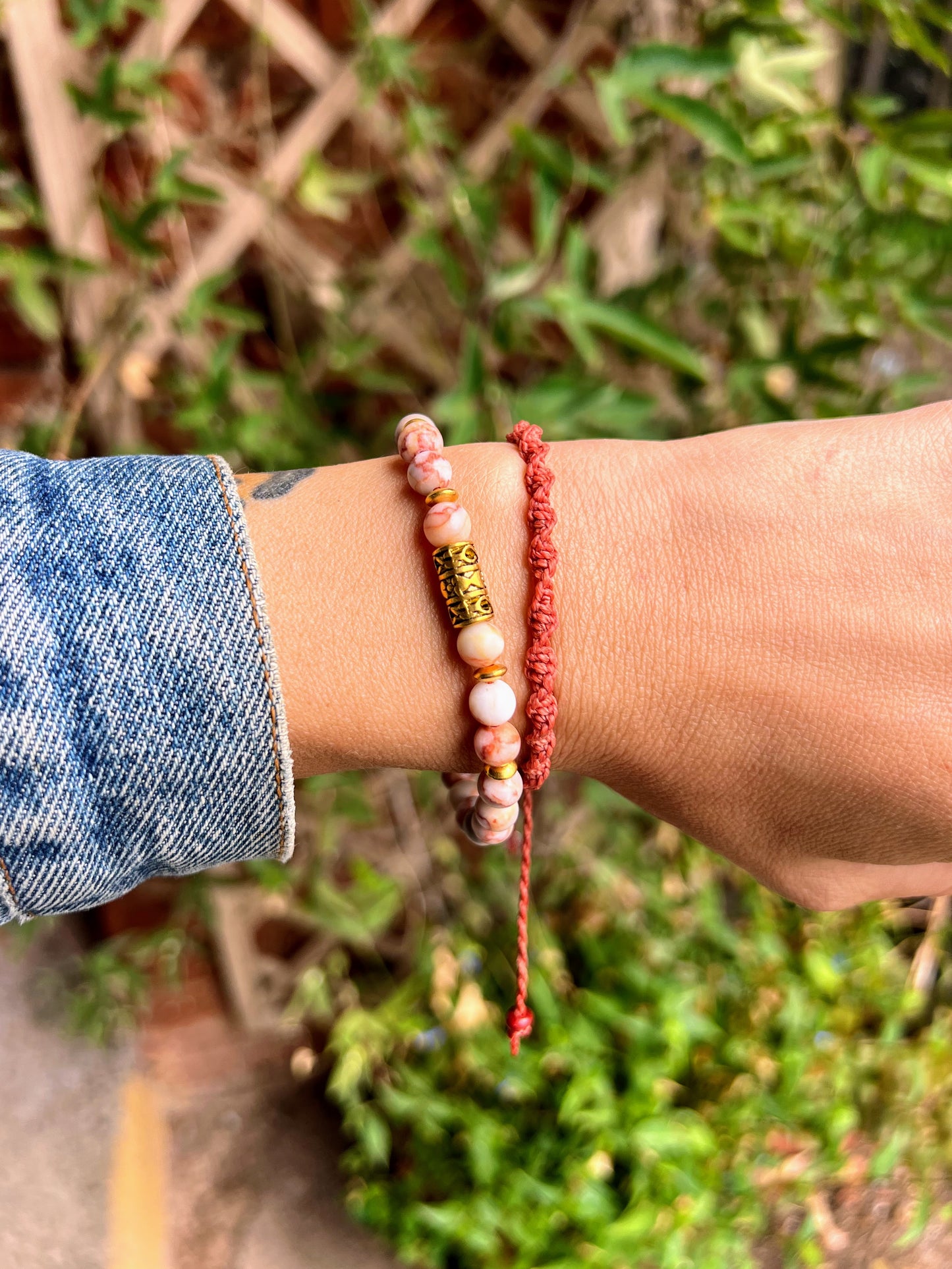 Bracciale diaspro beige aranciato e oro
