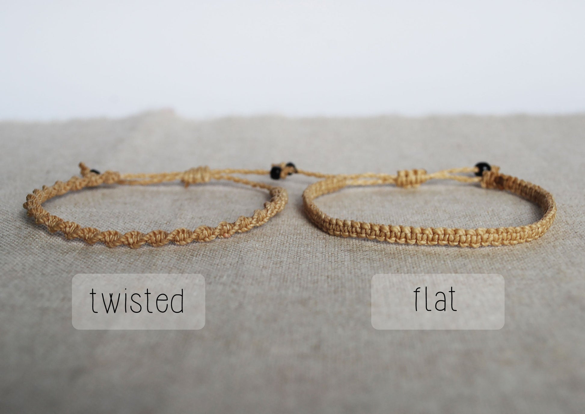 twisted or flat varianti di annodaura friendship bracelet