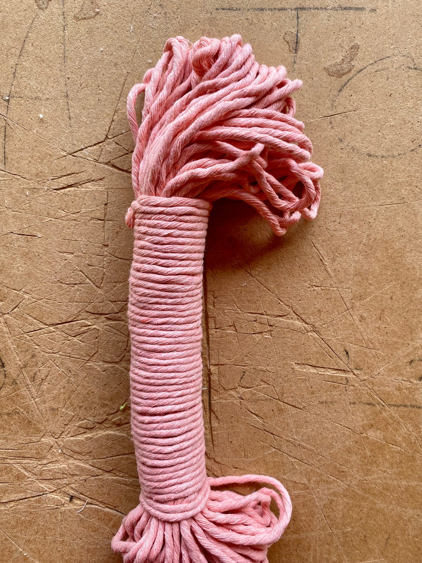 Ball of 30 m, 3 mm rope, one end (coloured)