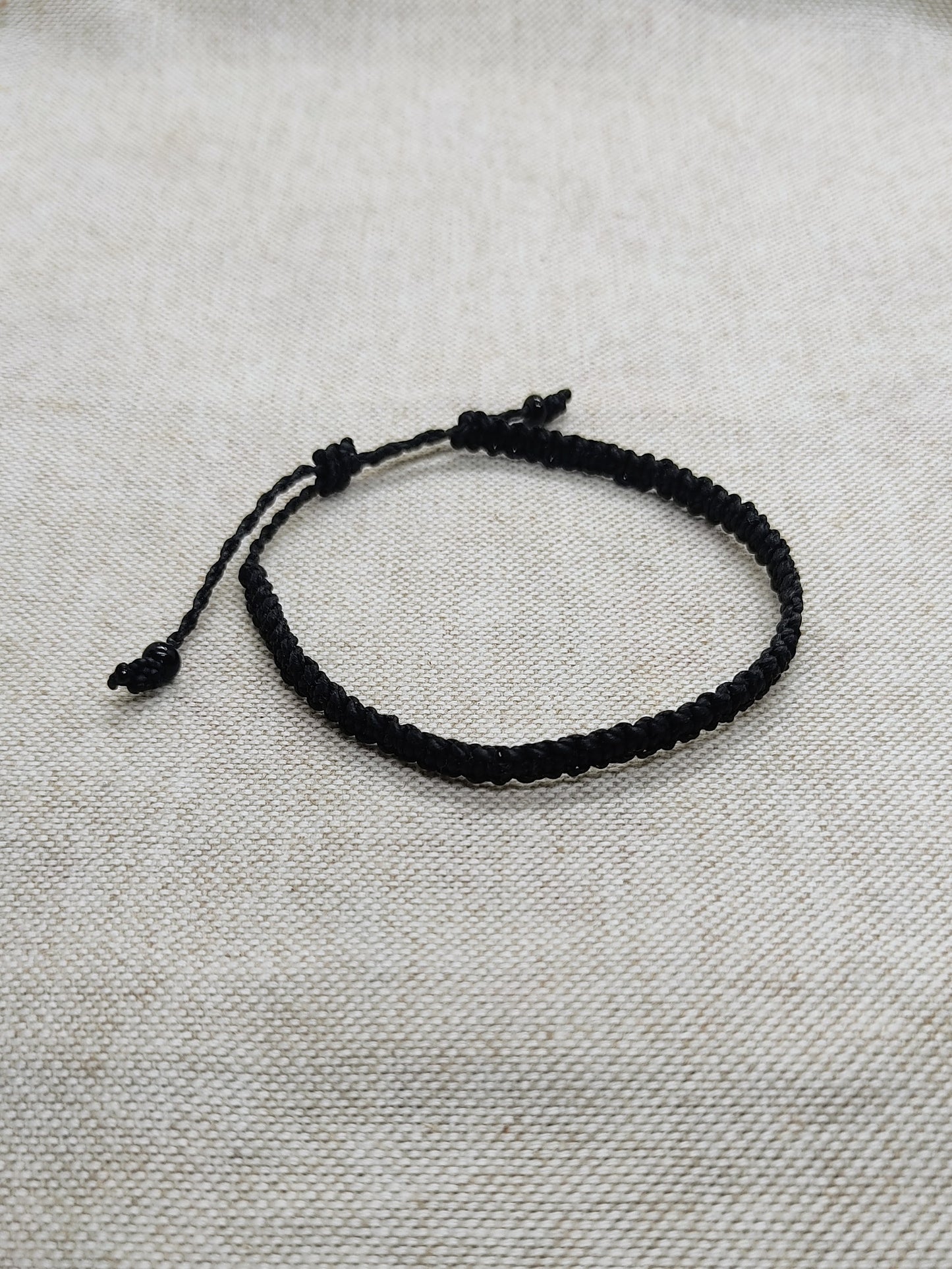 White, black or gray friendship bracelet (+ colours)