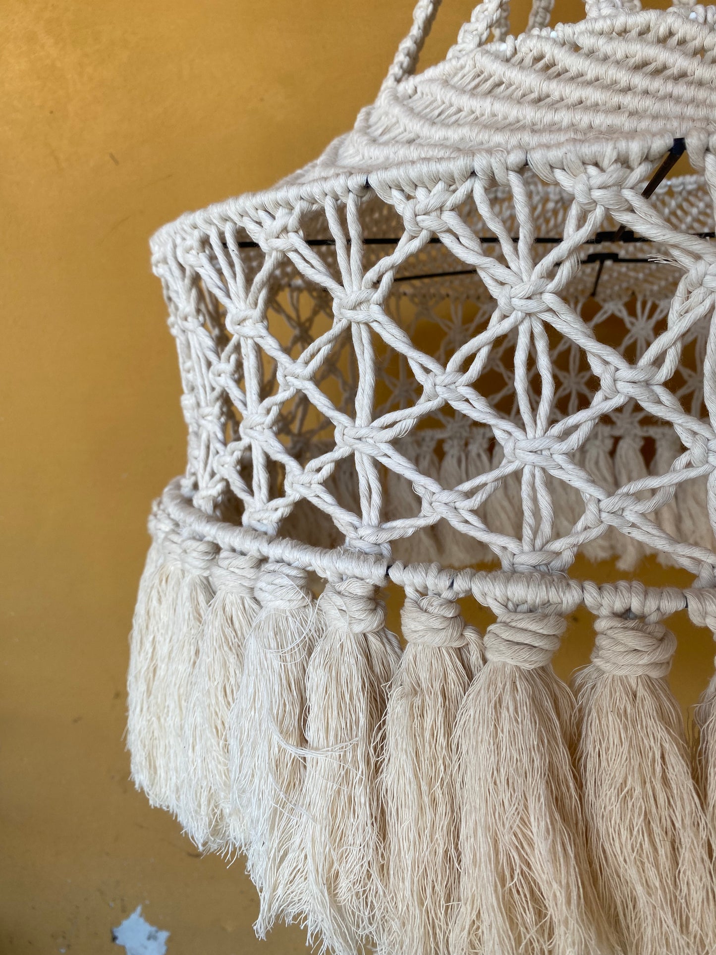 Cumbiana - XL macramé lampshade