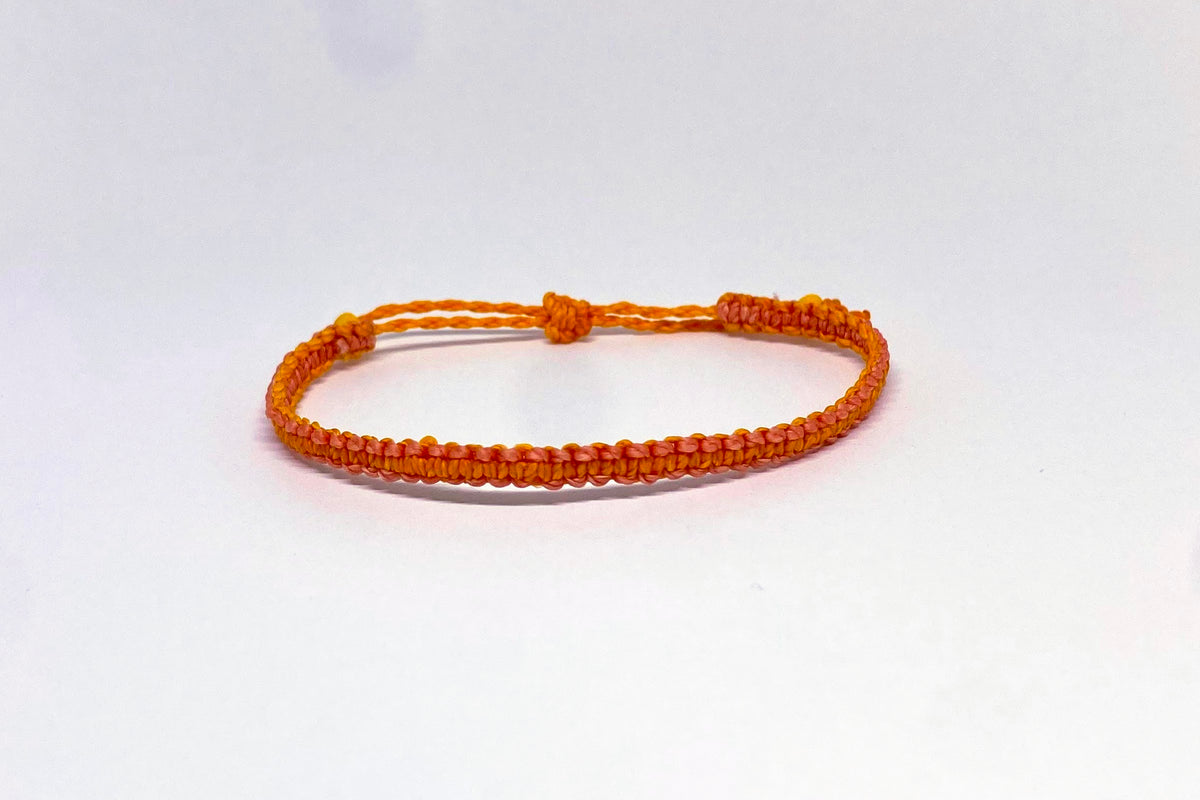 Variante di colore del Friendship Bracelet Bicolor Reef Knot