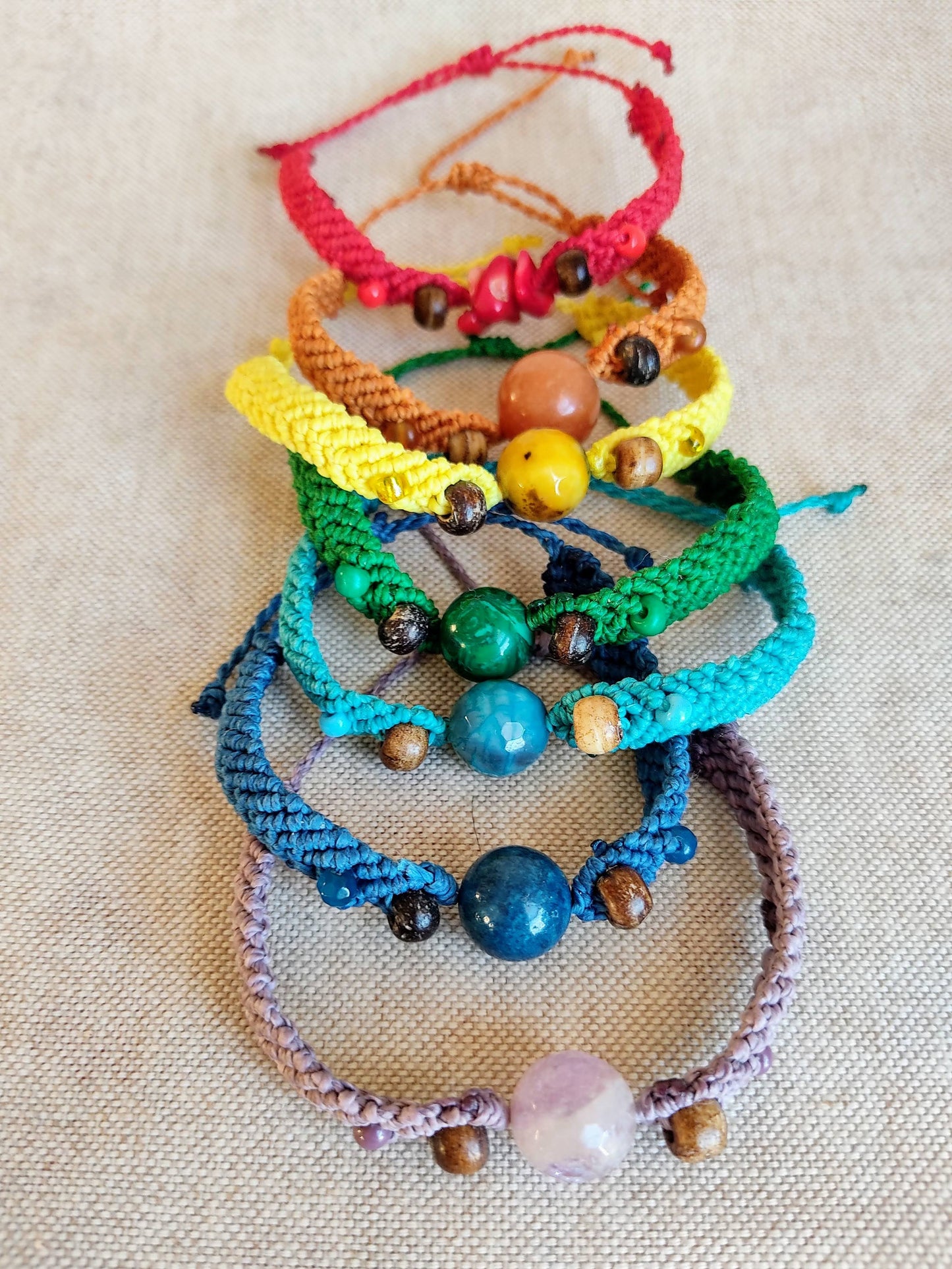 Bracciale Chakra con pietre semipreziose e perle di cocco (+ colori)