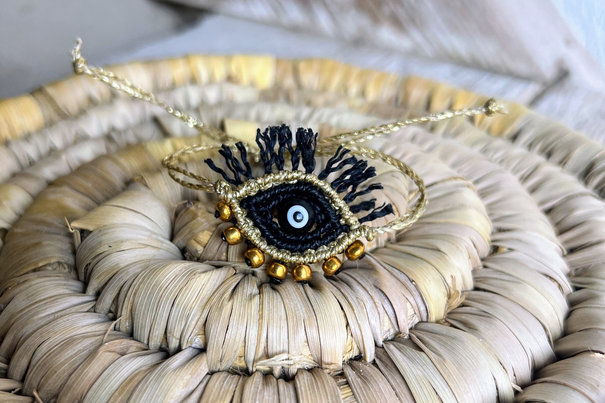 bracciale protezione evil eye nero oro